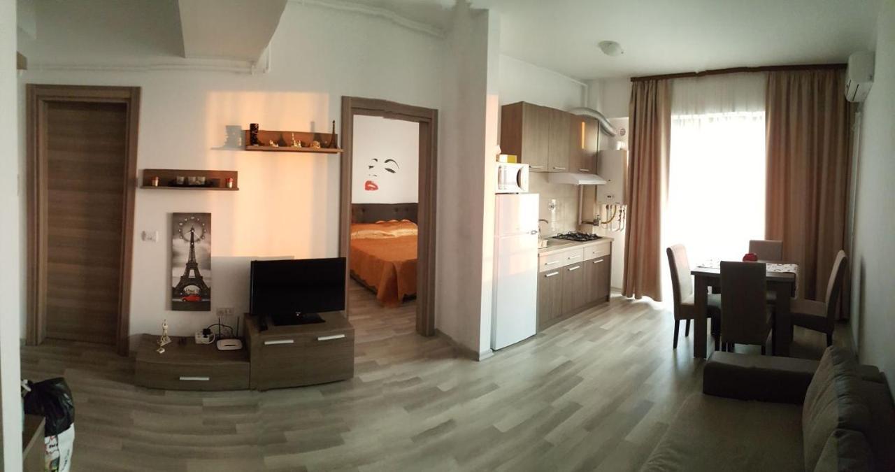 Summerland Beach&Sun Apartments Mamaia Ngoại thất bức ảnh