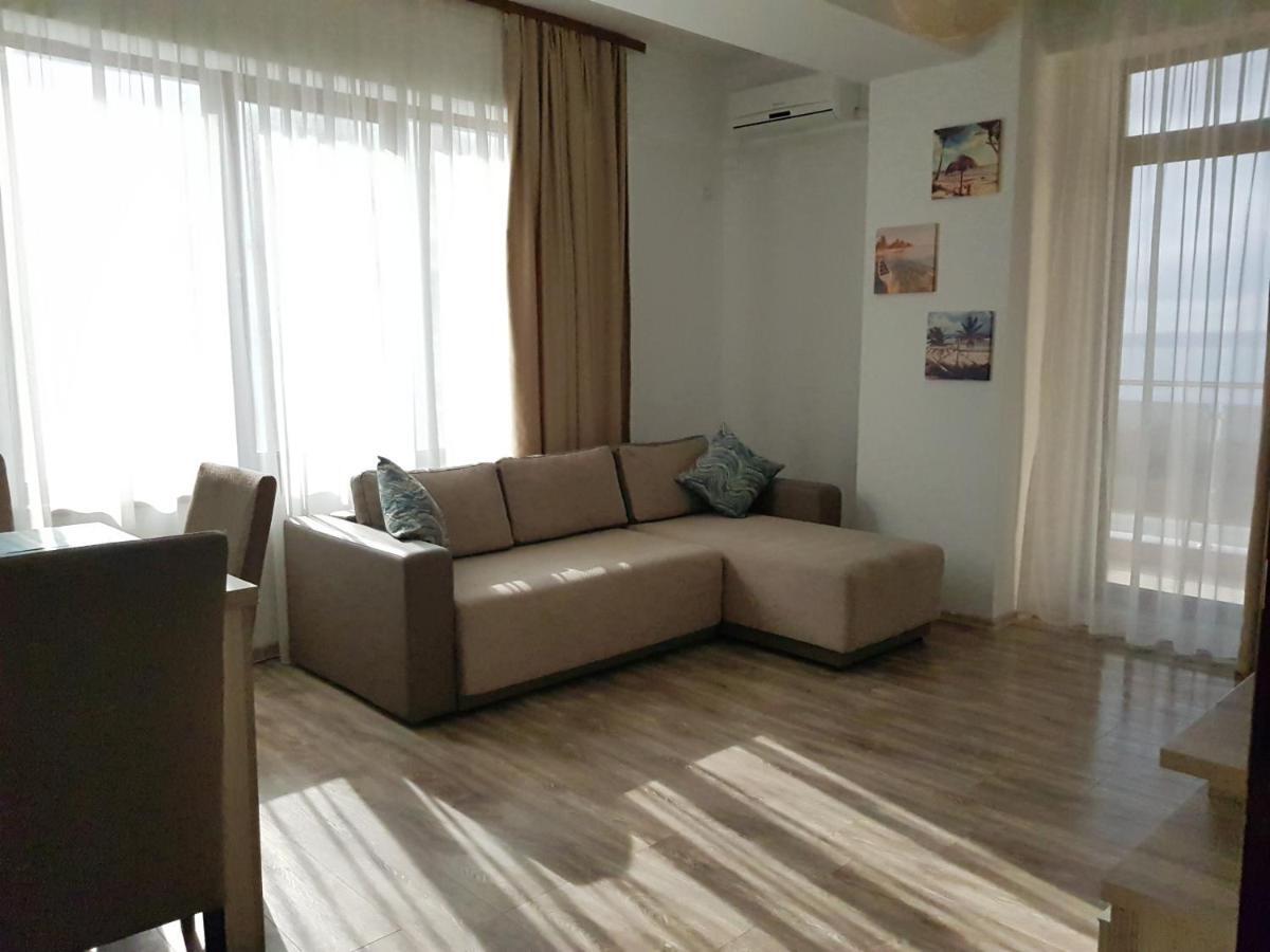 Summerland Beach&Sun Apartments Mamaia Ngoại thất bức ảnh
