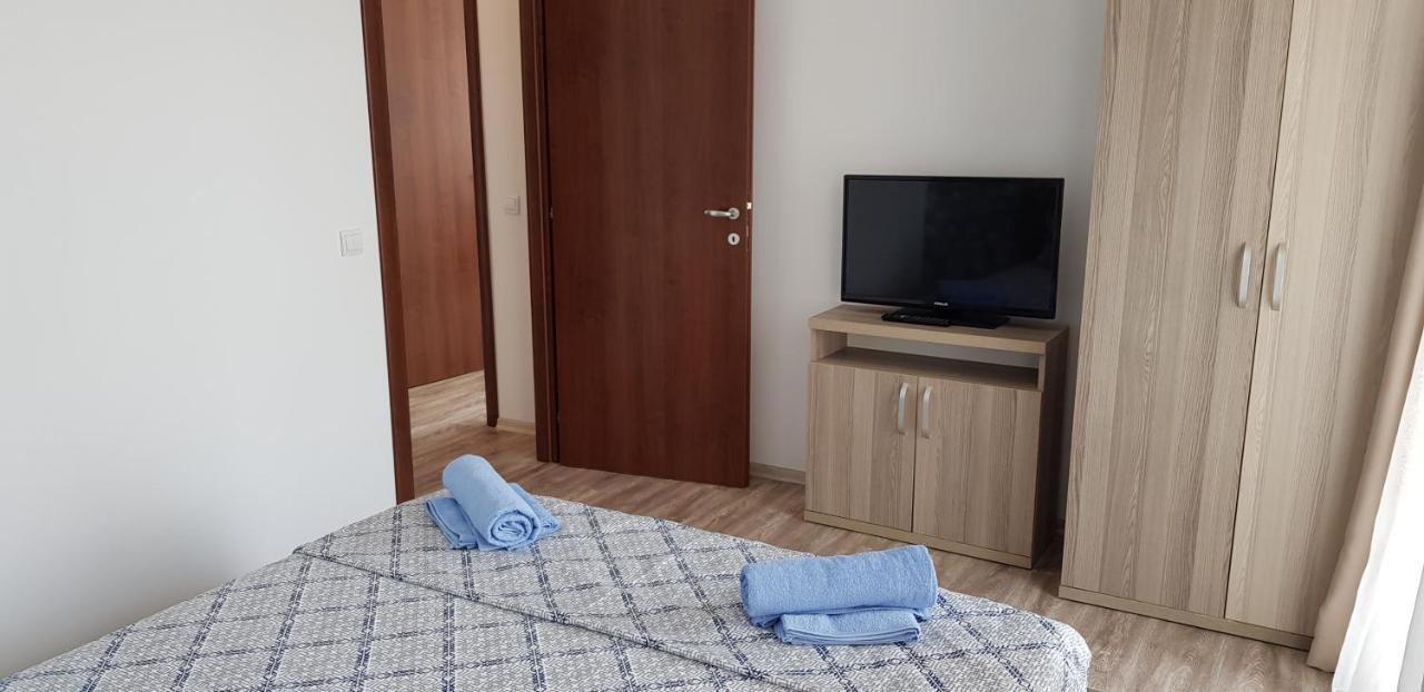 Summerland Beach&Sun Apartments Mamaia Ngoại thất bức ảnh