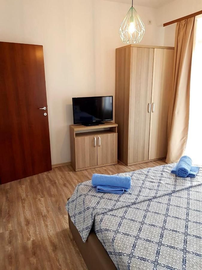 Summerland Beach&Sun Apartments Mamaia Ngoại thất bức ảnh