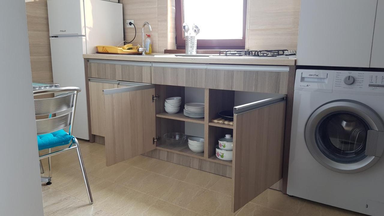 Summerland Beach&Sun Apartments Mamaia Ngoại thất bức ảnh